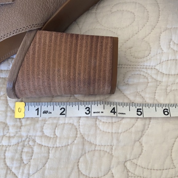 Franco Sarto Knox open toe leather upper mushroom color size 10 block heel - Picture 7 of 11